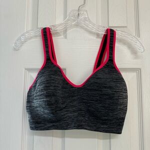 Breezies Padded Underwire Support Workout Sports Bra Size 34D Back Closure Gray